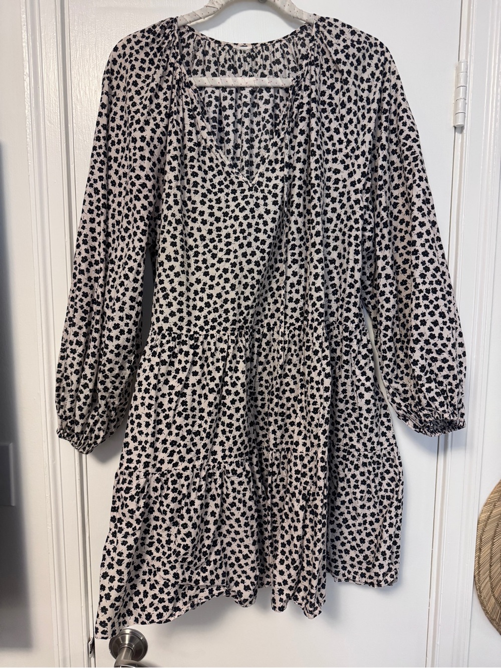 Zara B&W Floral Dress - Black and White Floral Print - XL